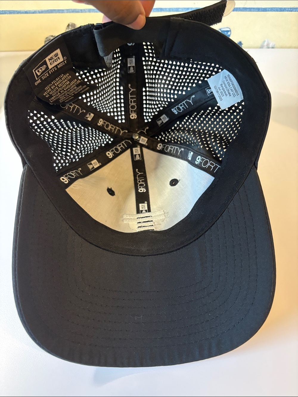 New Era Black Cap with White Stacked Bar Embroidery “T” - Picture 4 of 7